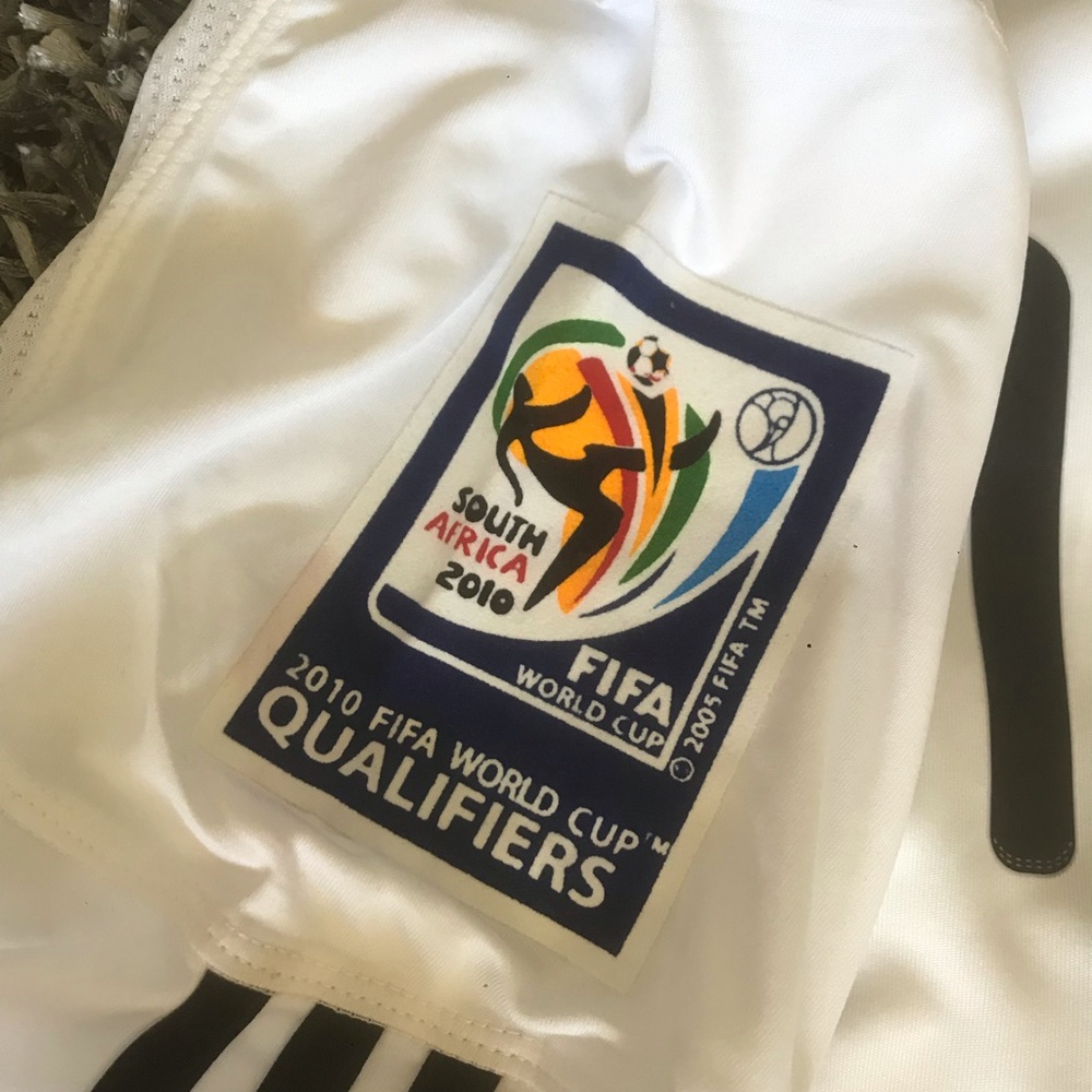 NWT Men’s Germany National Team 2010 WC Jersey!! - Picture 3 of 7